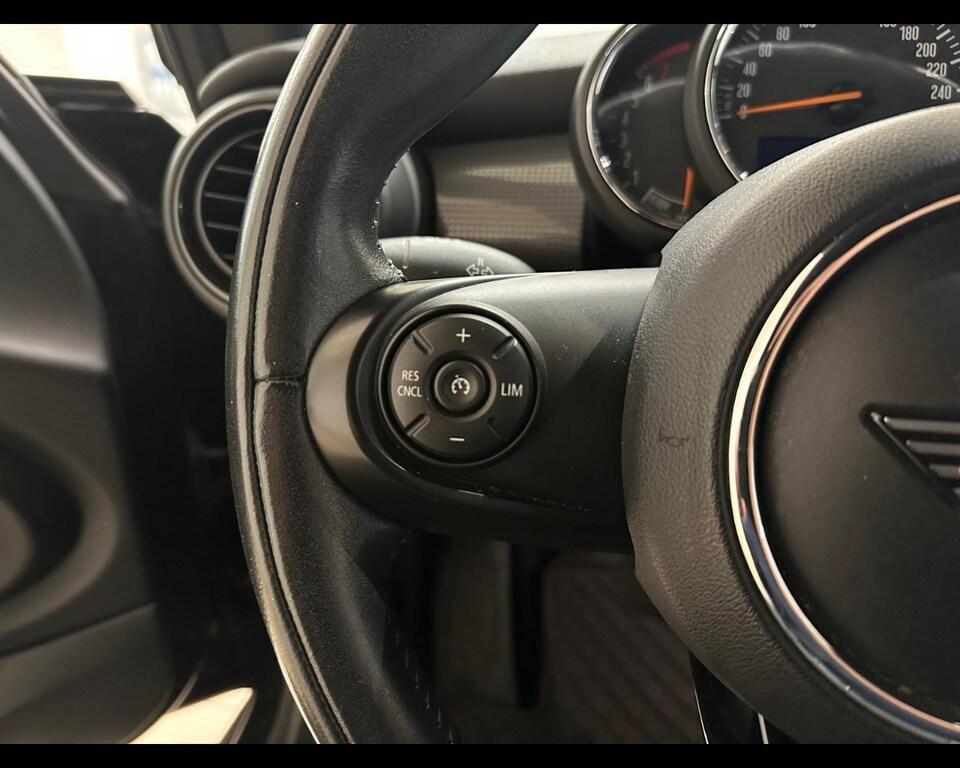 Mini Cooper 1.5 TwinPower Turbo Cooper Hype DCT