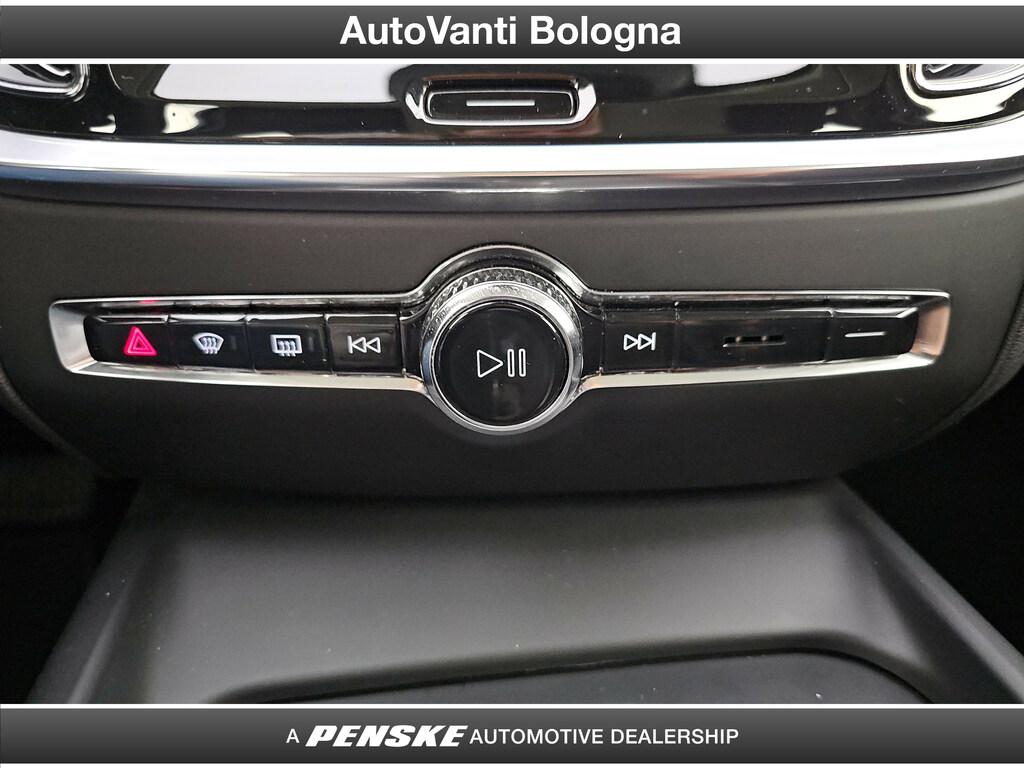 Volvo V60 2.0 B4 Momentum Business auto