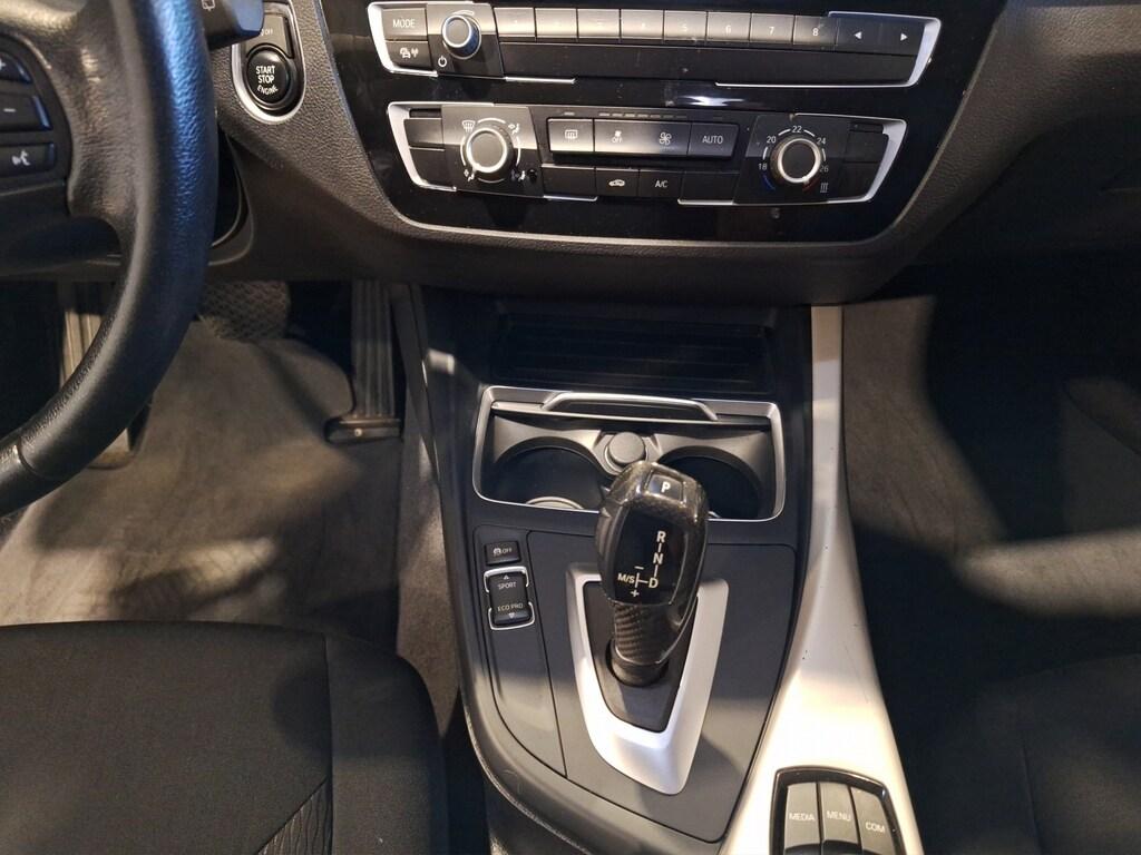 BMW Serie 1 118d Advantage 5p auto