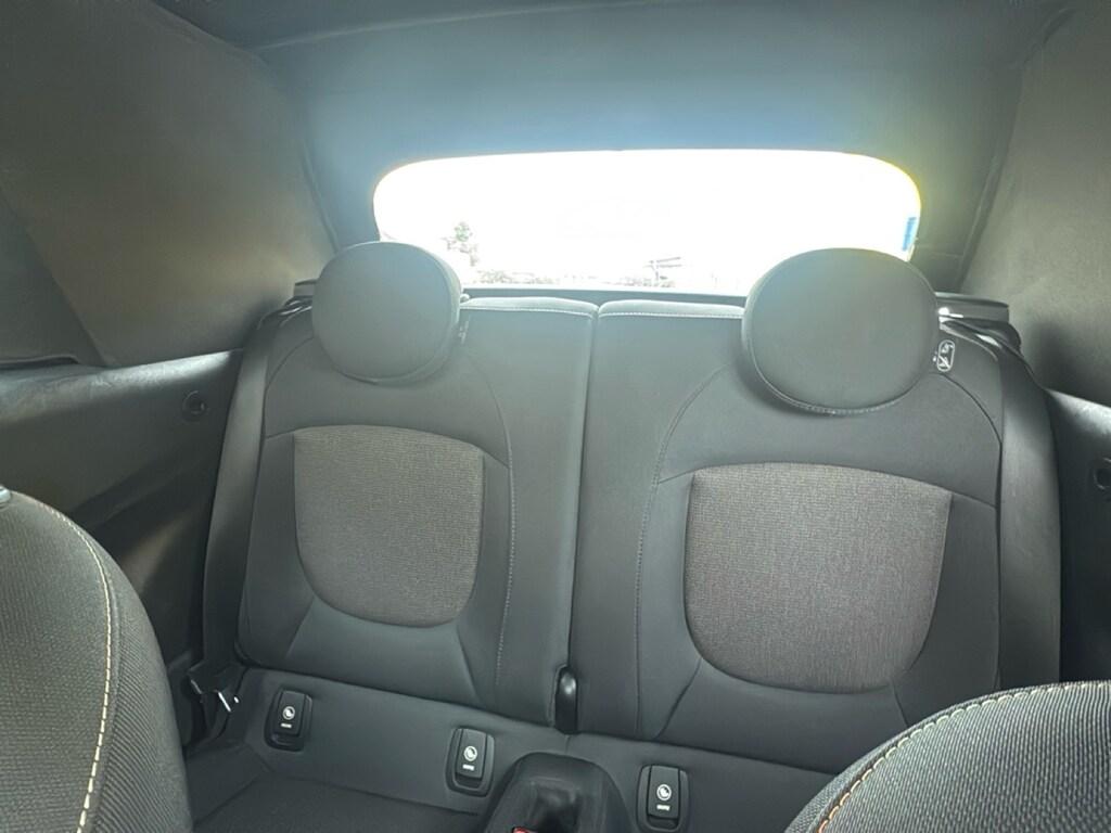Mini Cooper D Cabrio 1.5 Cooper D Boost Auto