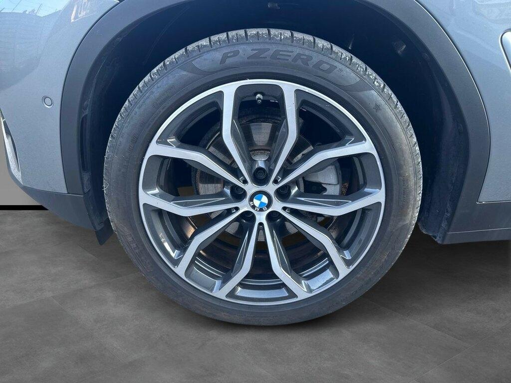 BMW X3 xdrive20d mhev 48V auto