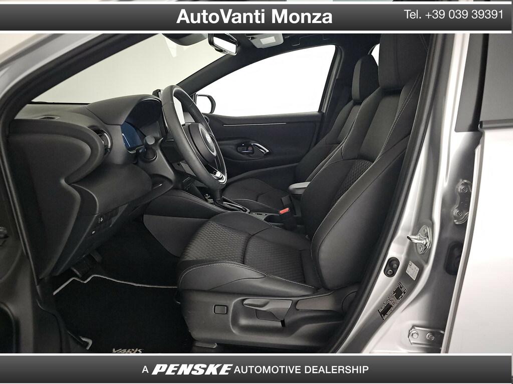 Toyota Yaris 1.5h 130 Lounge