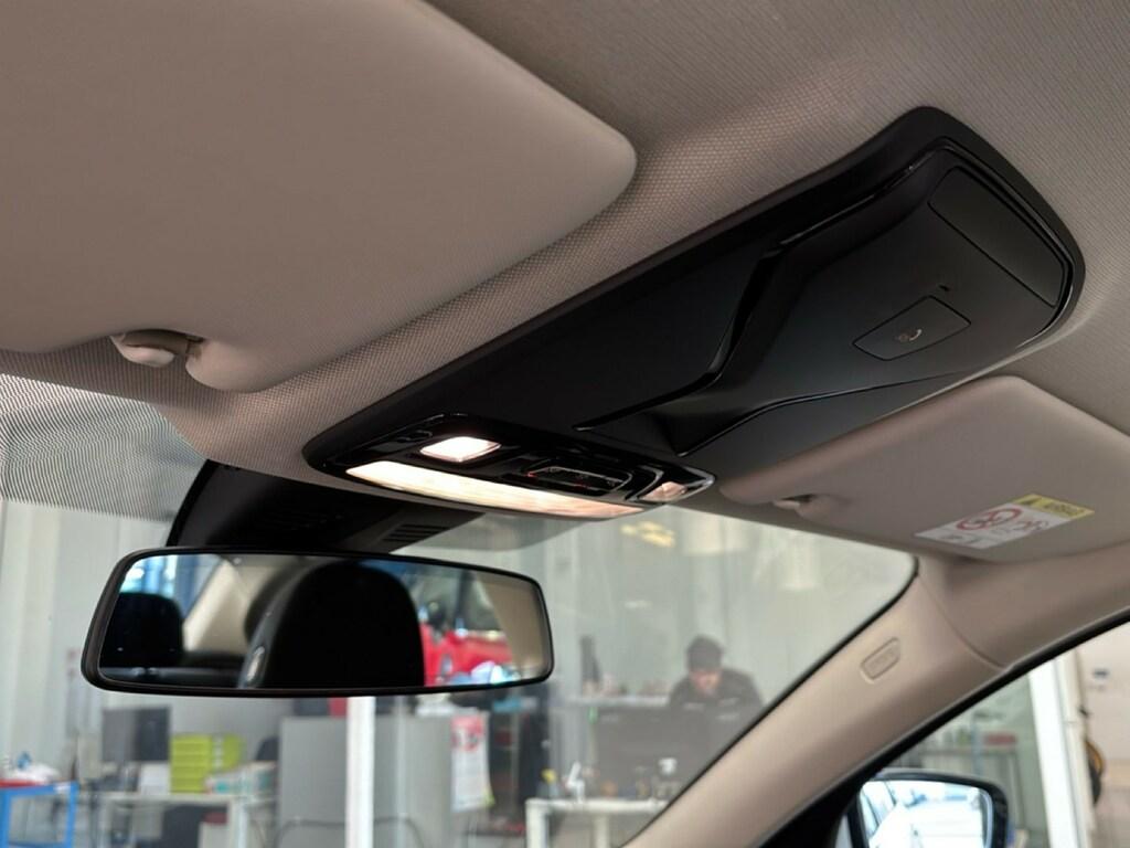 BMW Serie 3 320d mhev 48V auto