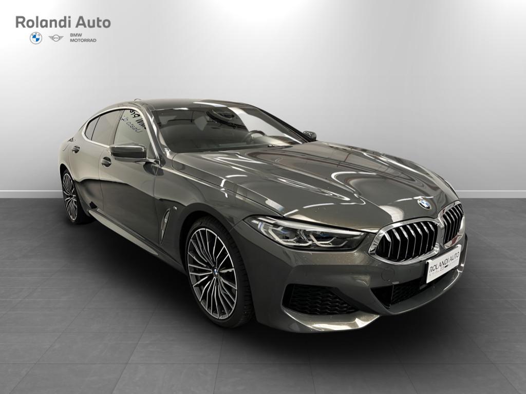 BMW Serie 8 840d Gran Coupe mhev 48V xdrive Individual Composition Msport auto