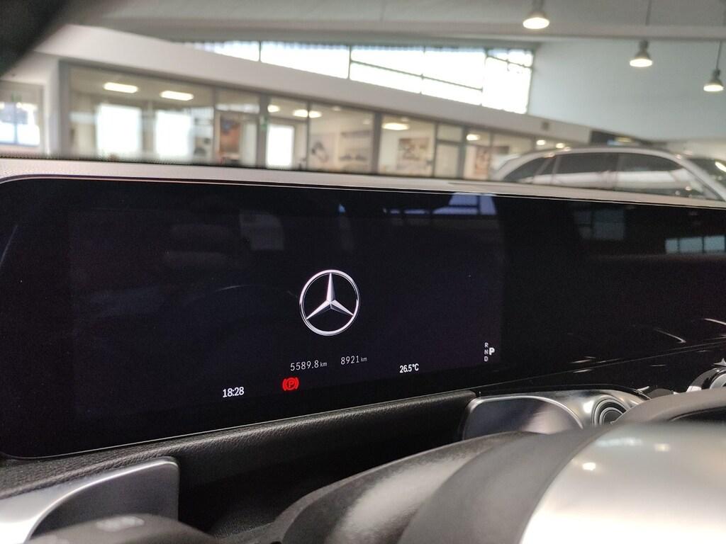 Mercedes GLB 180 d Progressive Advanced auto