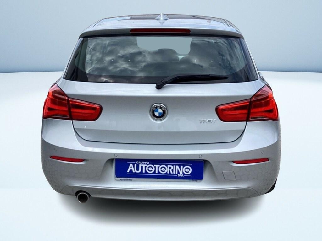 BMW Serie 1 118i Advantage 5p