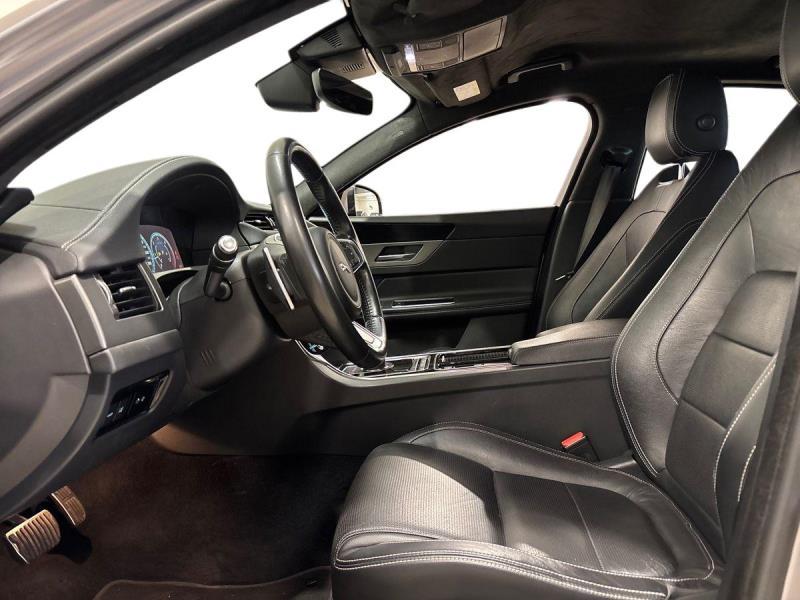 Jaguar XF 2.0d i4 Prestige awd 180cv auto my20