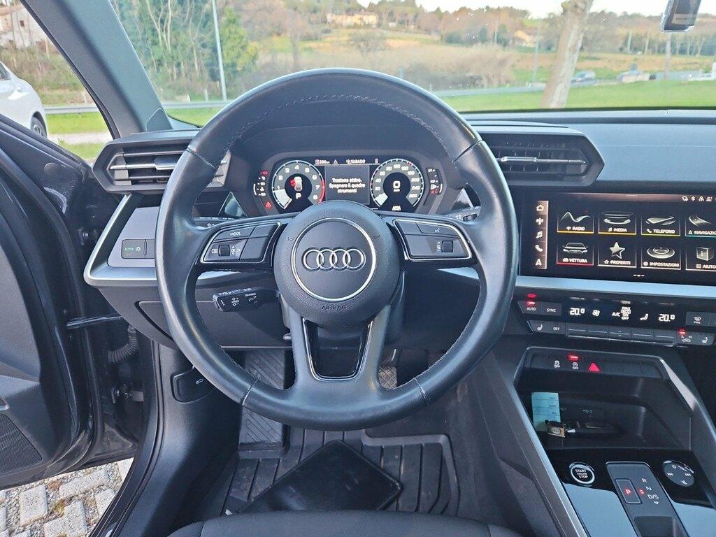 Audi A3 Sportback 35 1.5 tfsi mhev Business s-tronic