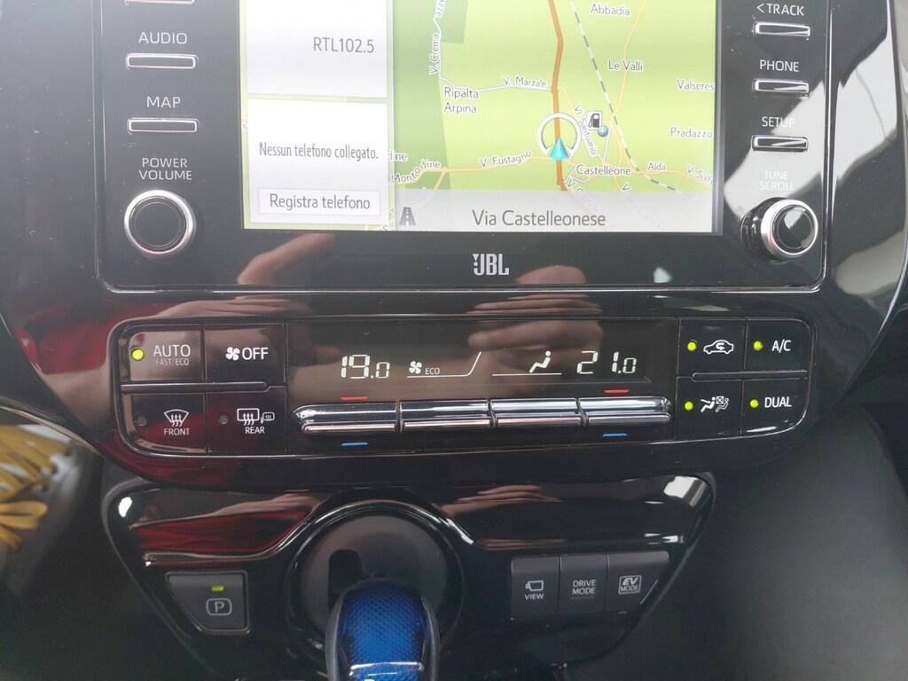 Toyota Prius 1.8 h Lounge awd-i ecvt my20