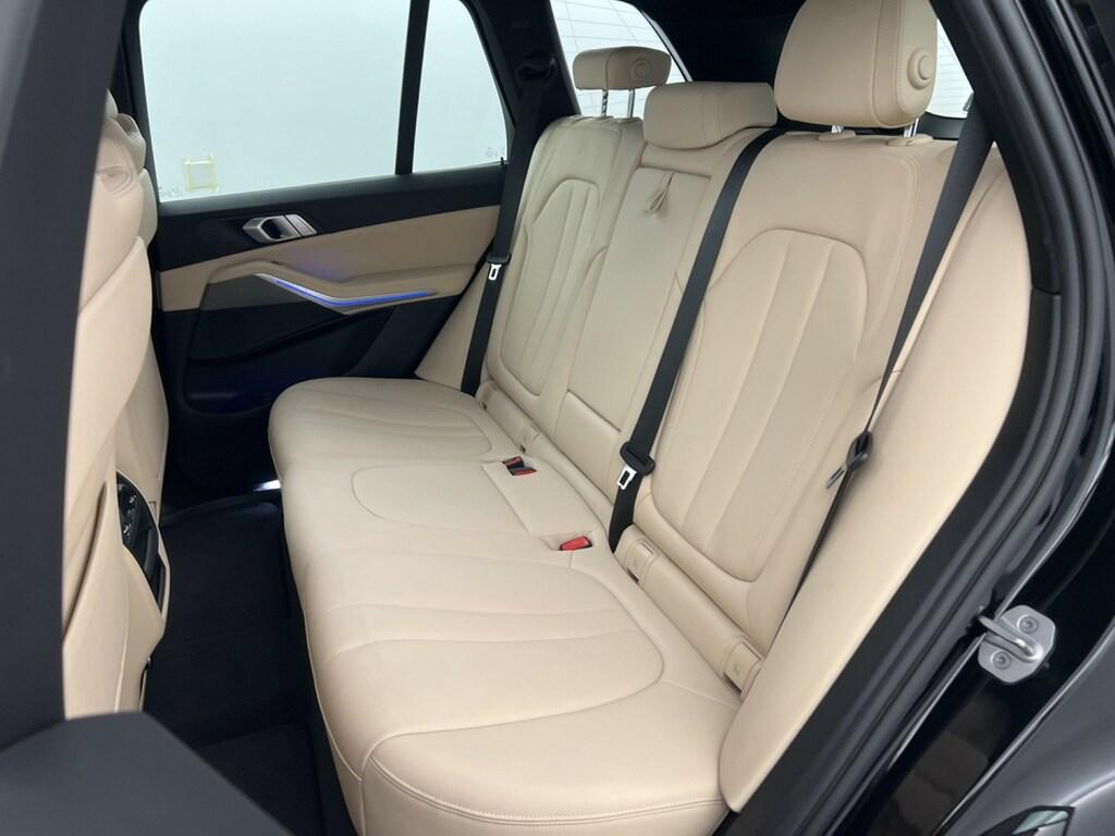 BMW X5 xdrive25d Business auto 7p.ti