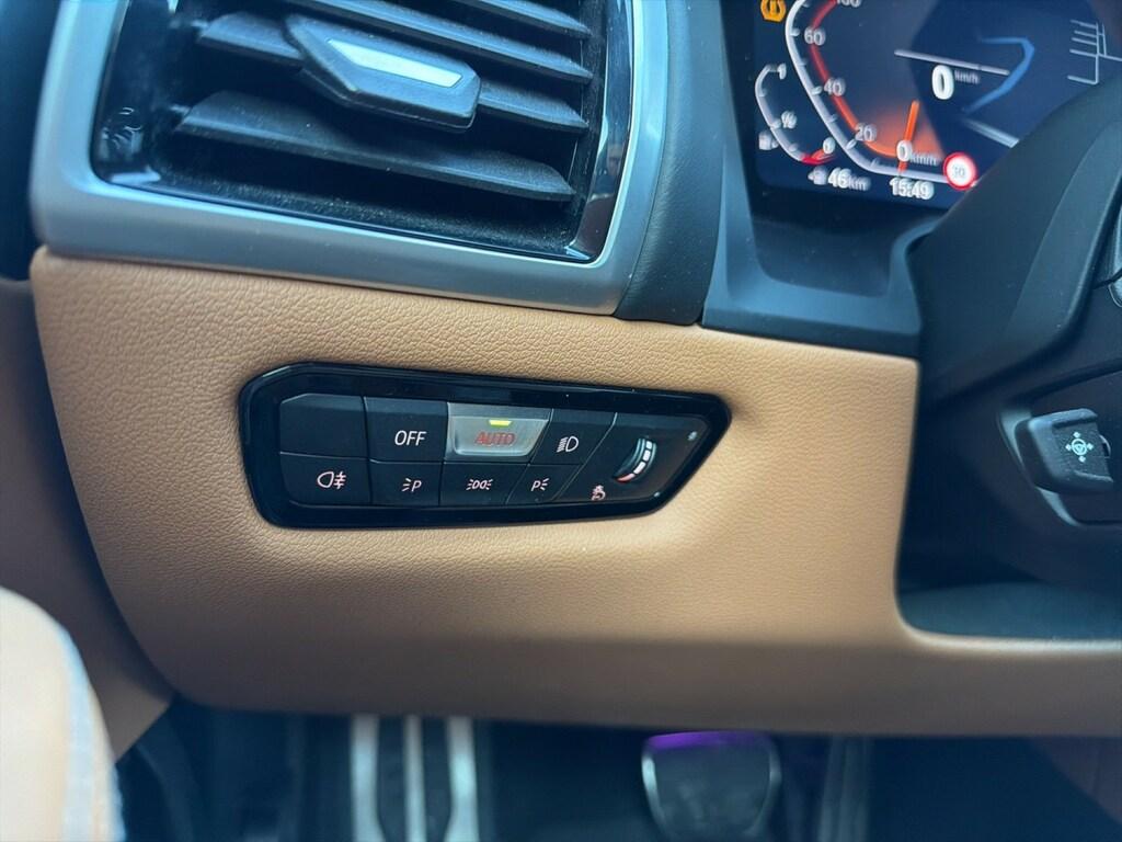 BMW Serie 8 840i Coupe xdrive auto