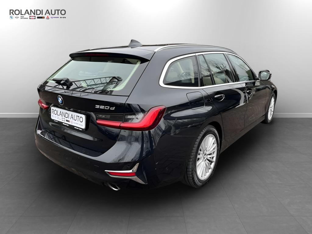 BMW Serie 3 320d Touring mhev 48V Luxury auto