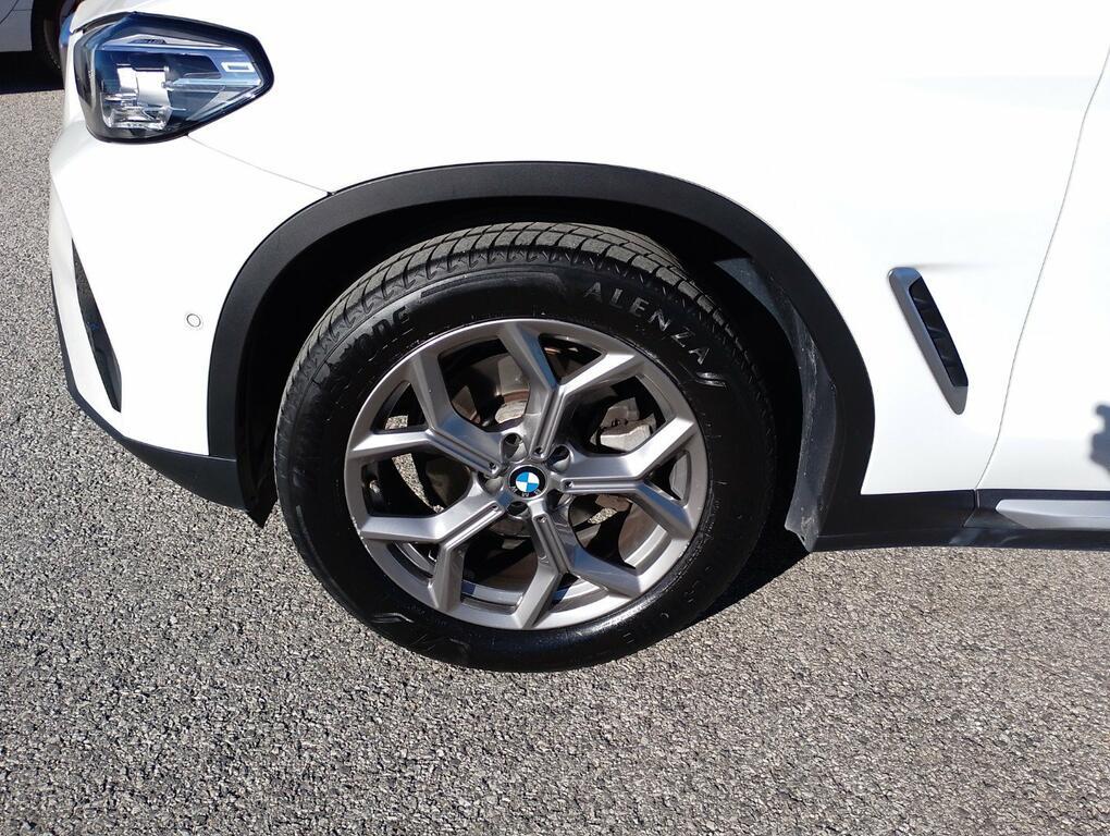 BMW X3 xdrive20d mhev 48V auto