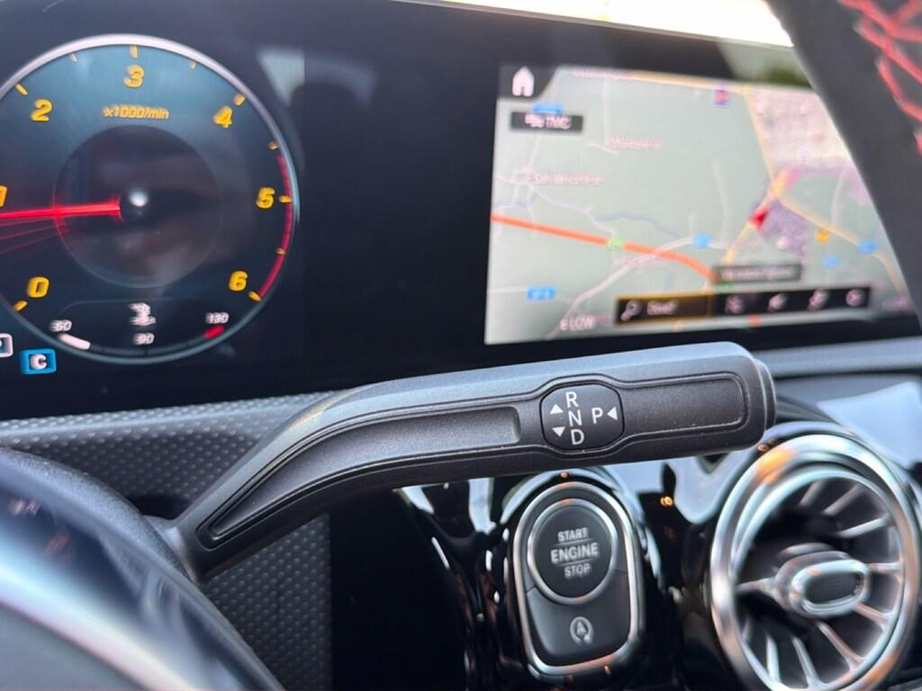 Mercedes CLA 200 d Premium auto