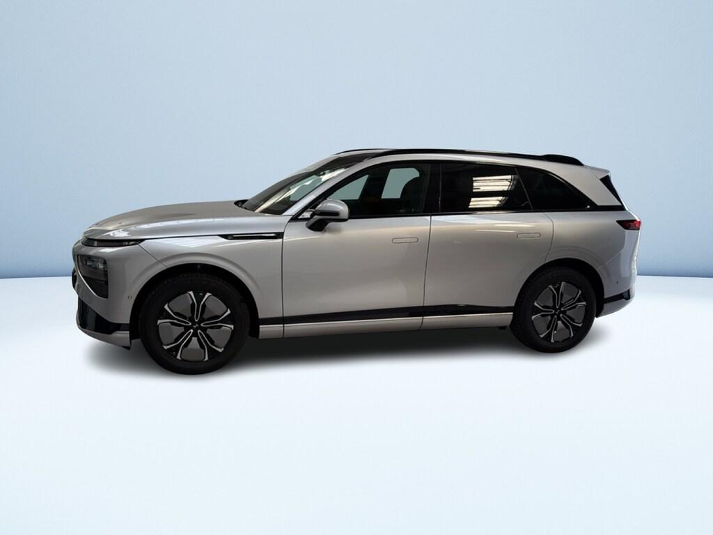 XPeng G9 98 kWh Long Range rwd