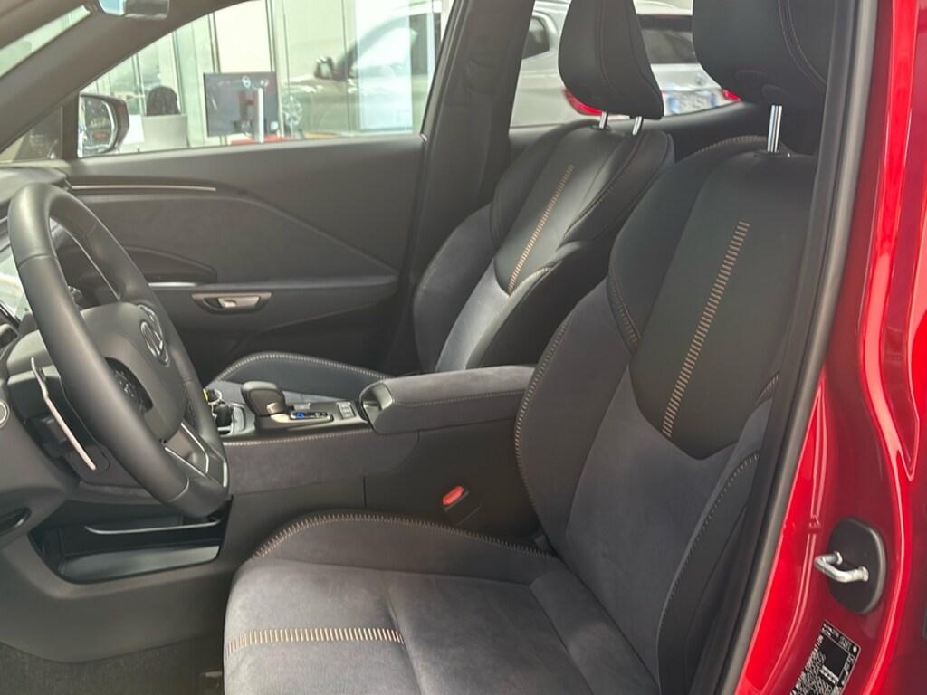 Lexus LBX 1.5 hybrid Cool 2wd