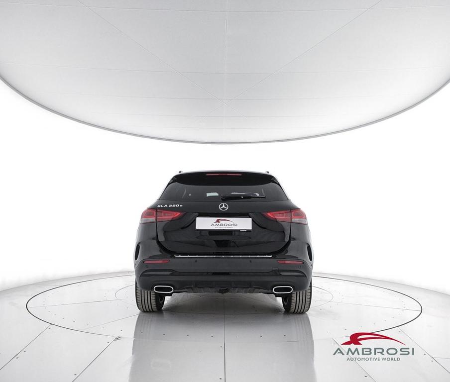Mercedes GLA 250 eq-power Premium auto