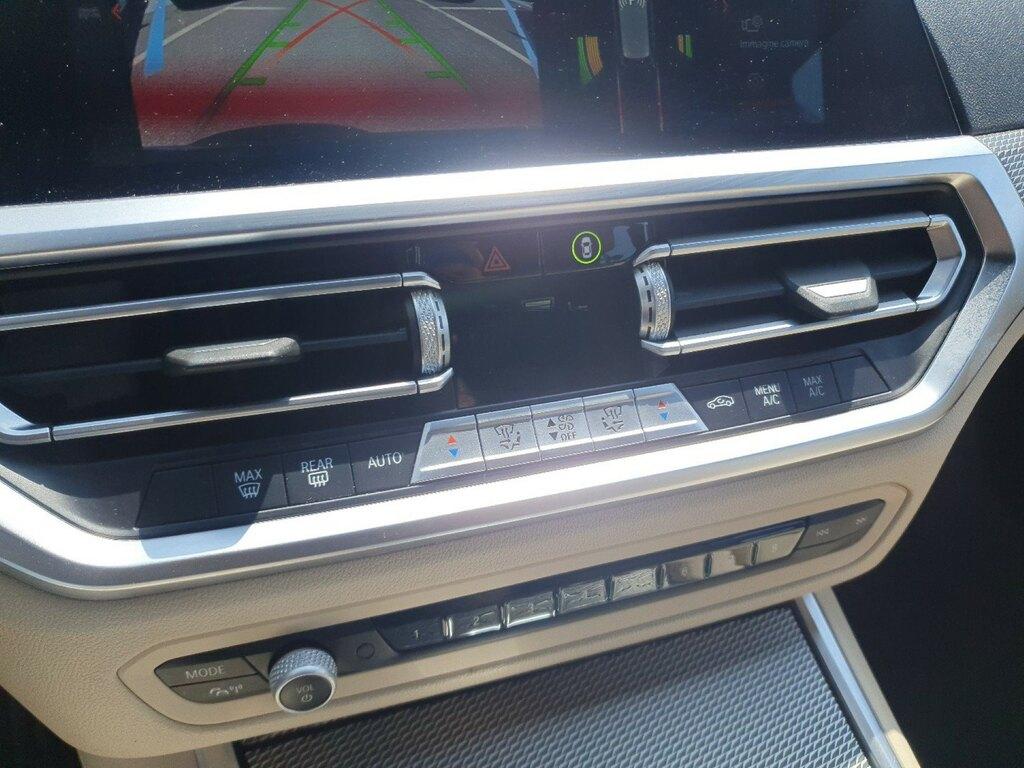 BMW Serie 3 320d Touring mhev 48V Msport auto