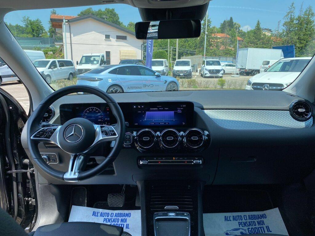 Mercedes GLA 180 d Advanced auto