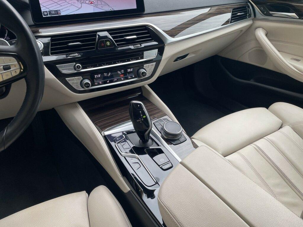 BMW Serie 5 520d Touring mhev 48V Luxury auto