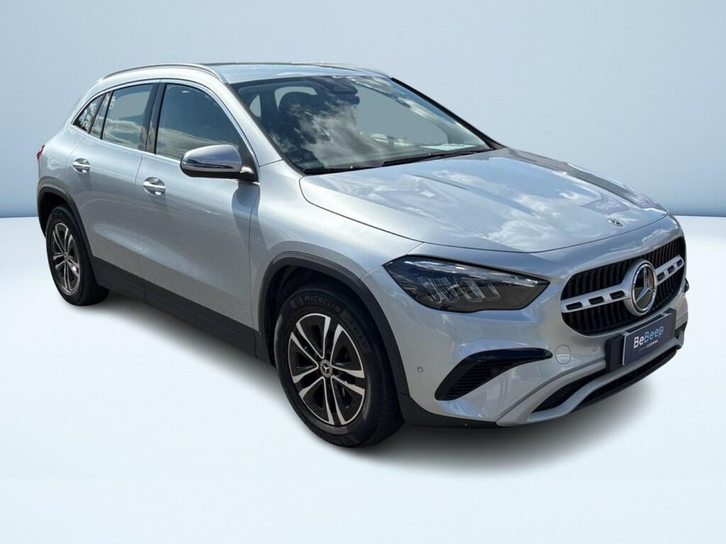 Mercedes GLA 180 d Advanced auto