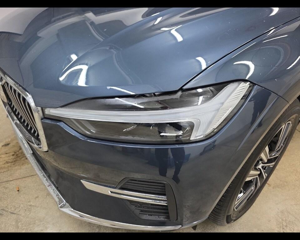 Volvo XC60 2.0 B4 Inscription awd auto