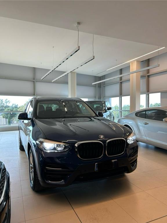 BMW X3 sdrive18d mhev 48V Business Advantage auto