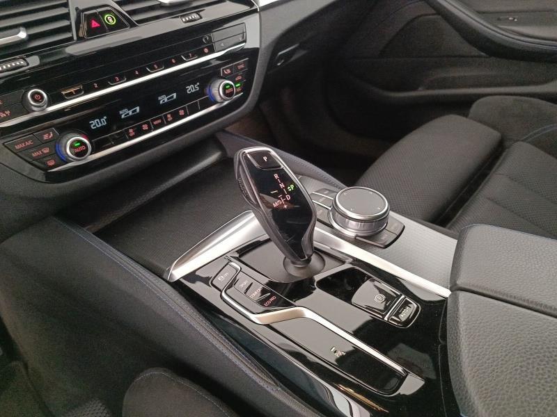 BMW Serie 5 530d Touring mhev 48V xdrive Msport auto