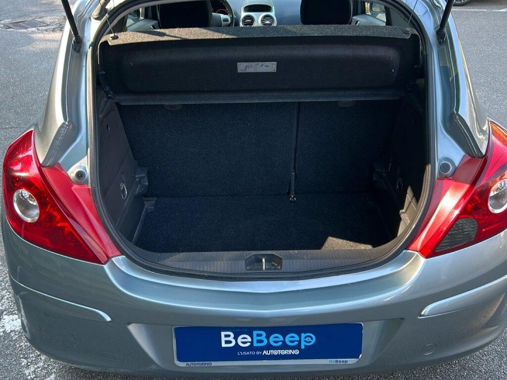 Opel Corsa 1.2 Club 85cv 3p