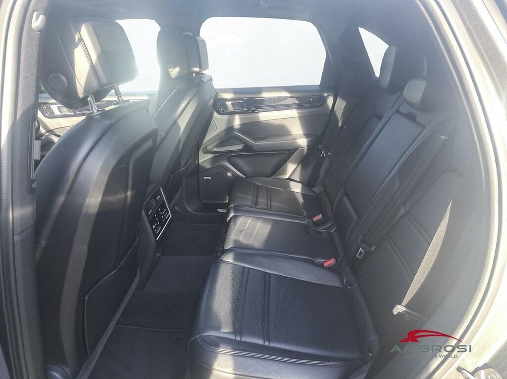 Porsche Cayenne 3.0 e-hybrid tiptronic