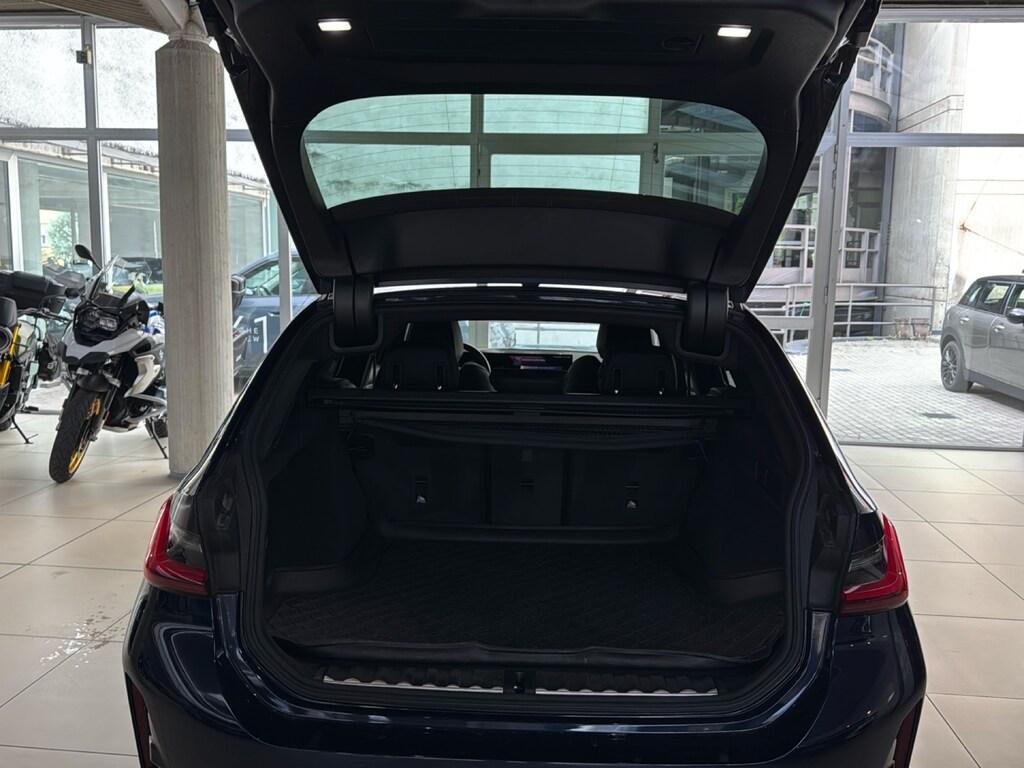 BMW Serie 3 330d Touring mhev 48V Msport xdrive auto