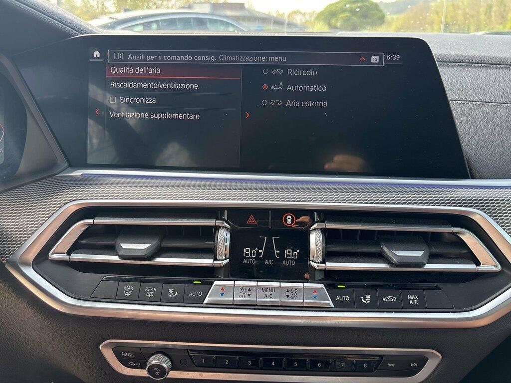 BMW X5 xdrive40d mhev 48V Msport auto