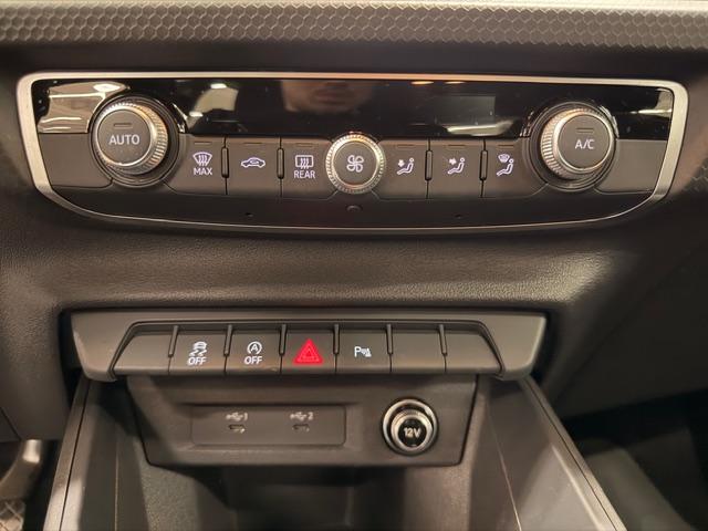 Audi A1 Sportback 25 1.0 tfsi Identity Black