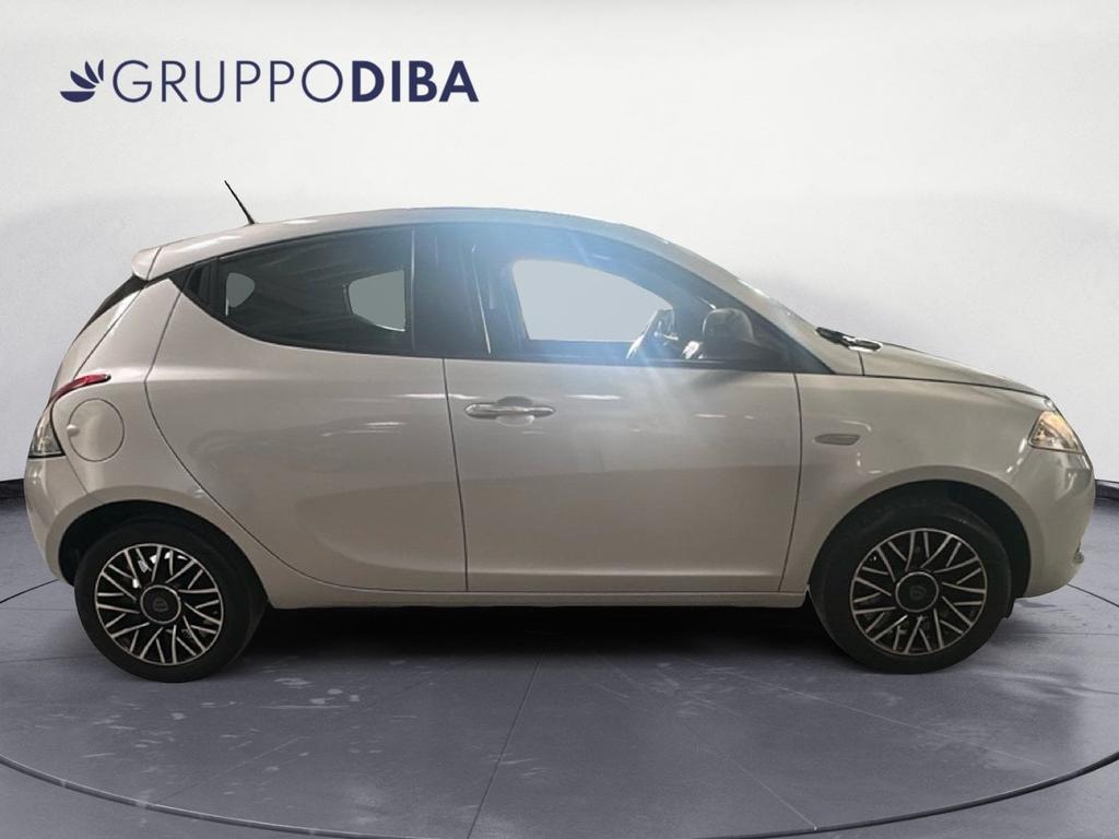 Lancia Ypsilon 1.2 Gold s&s 69cv my19