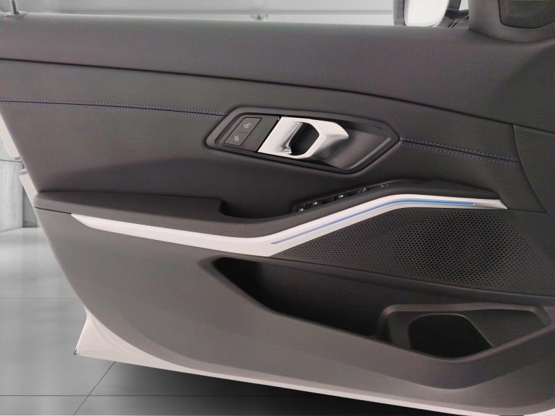 BMW Serie 3 320d mhev 48V Msport auto
