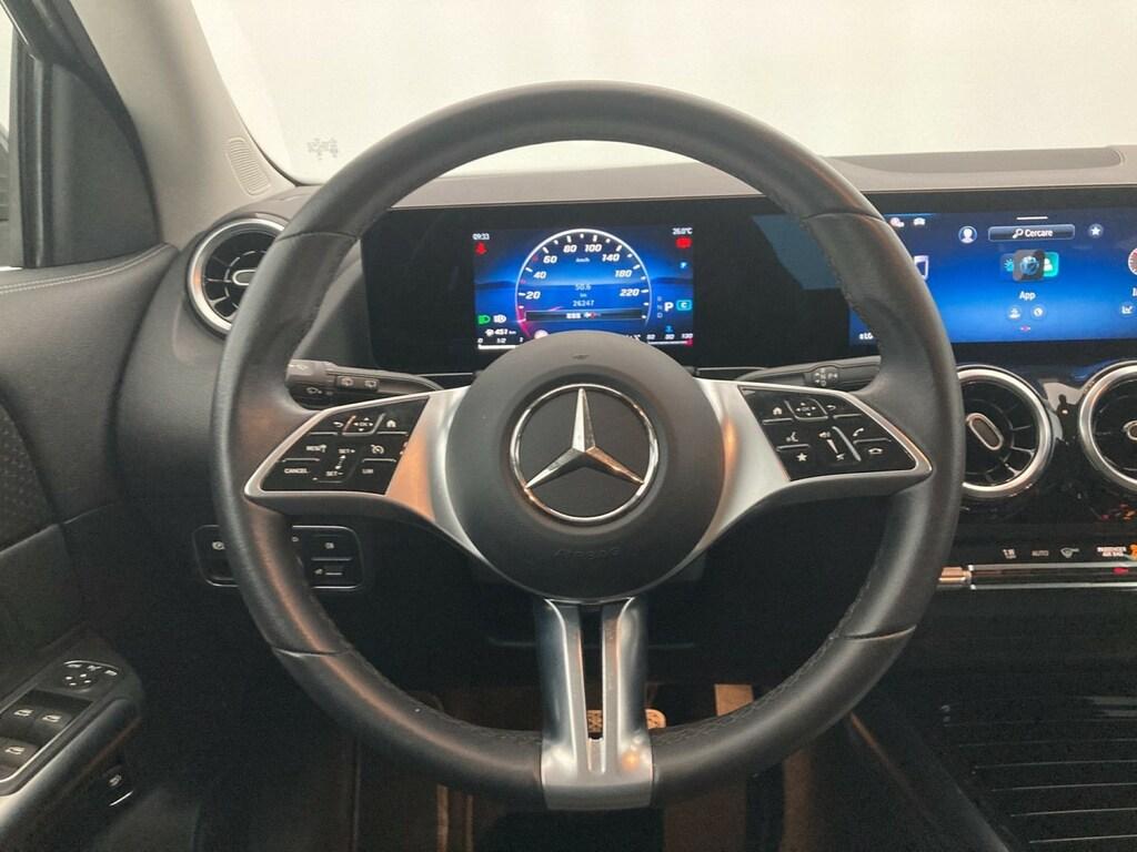 Mercedes GLA 180 d Progressive Advanced auto