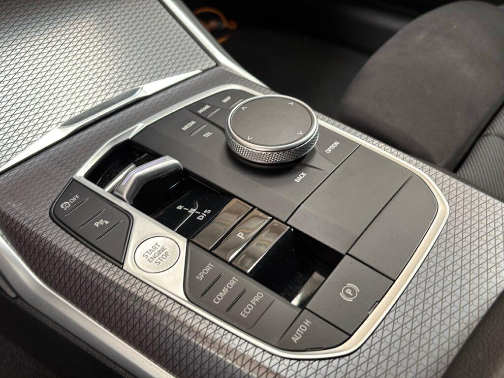 BMW Serie 3 330d Touring mhev 48V xdrive M Sport Pro auto