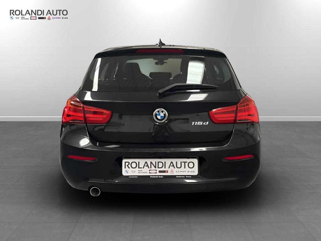 BMW Serie 1 116d Advantage 5p auto