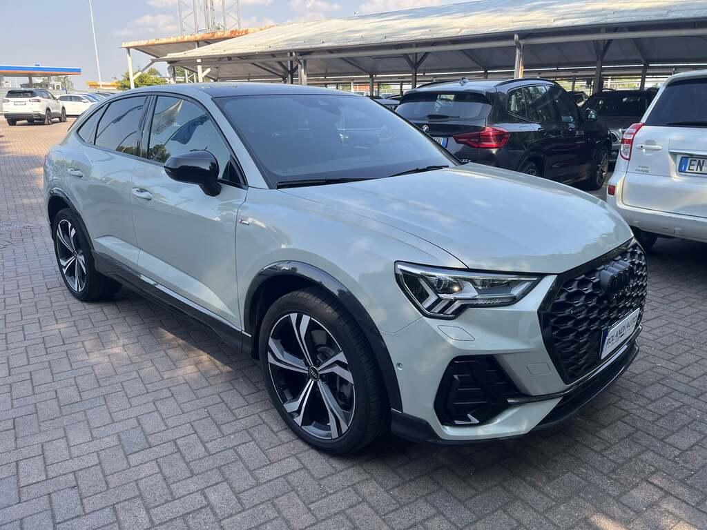 Audi Q3 Sportback 45 2.0 tfsi Identity Black quattro 245cv s.-tronic
