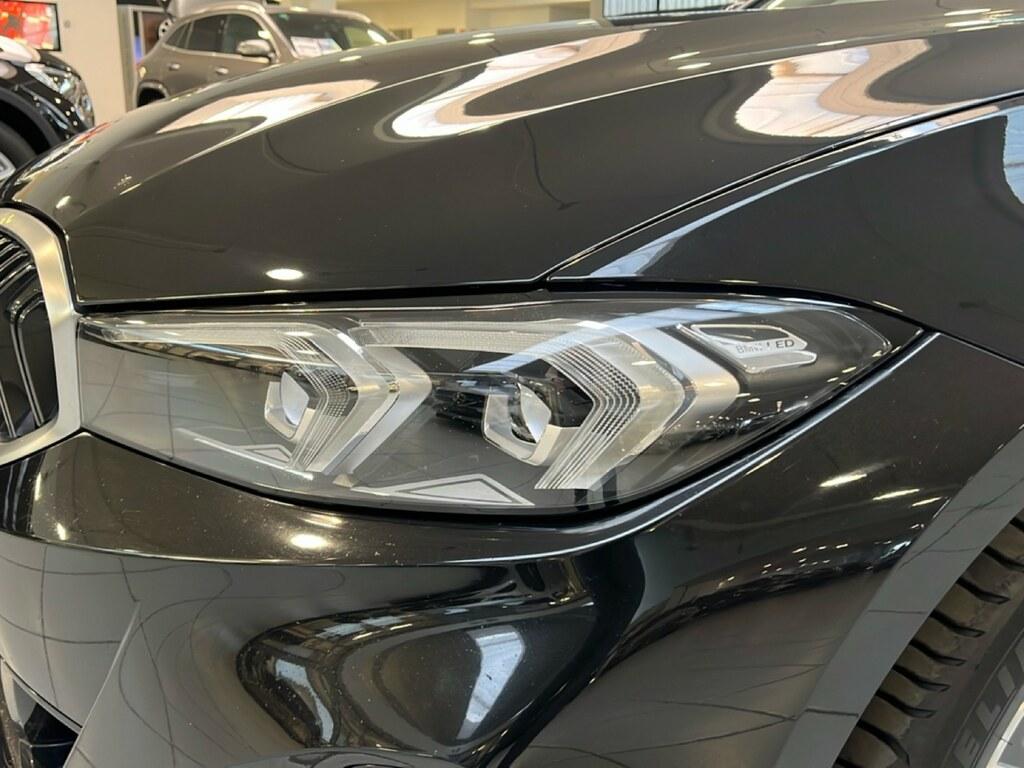 BMW Serie 3 318d Touring mhev 48V auto