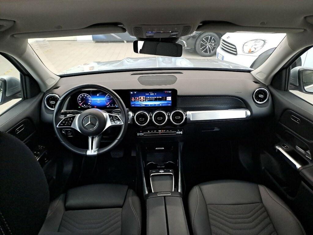 Mercedes GLB 180 d Progressive Advanced auto