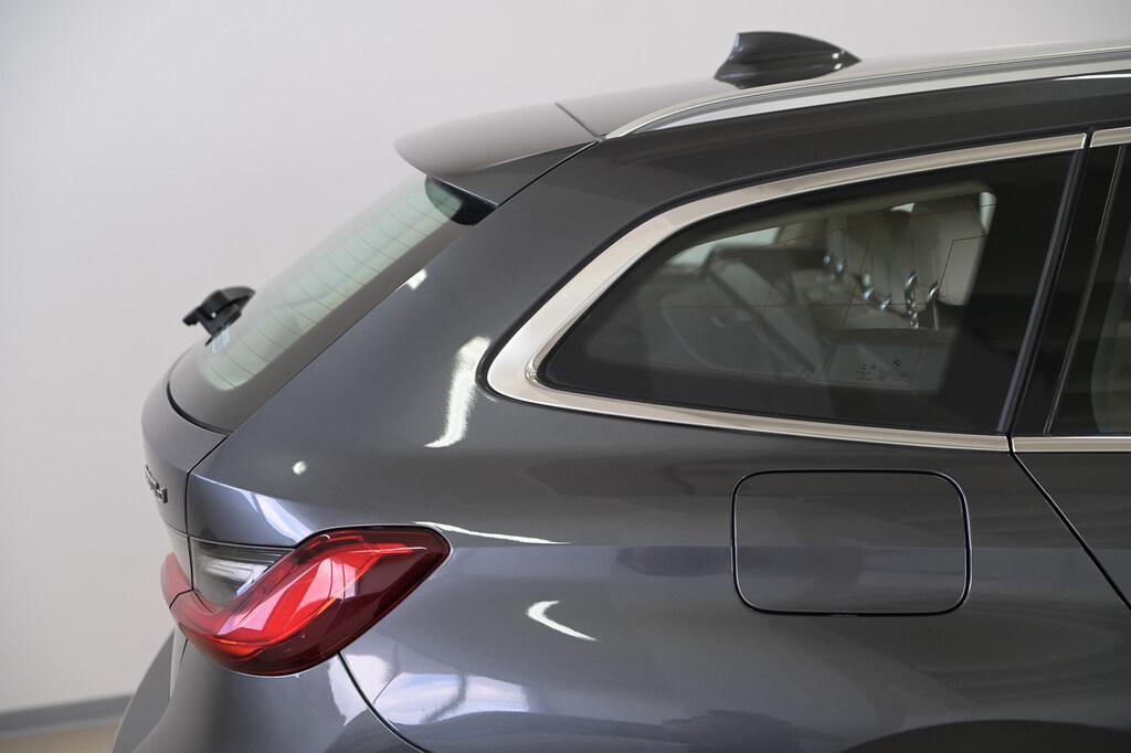 BMW Serie 3 320d Touring mhev 48V xdrive Luxury auto