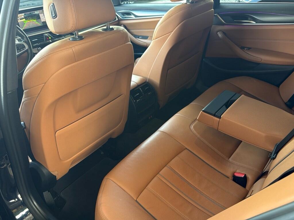 BMW Serie 5 540d Touring mhev 48V xdrive Msport auto