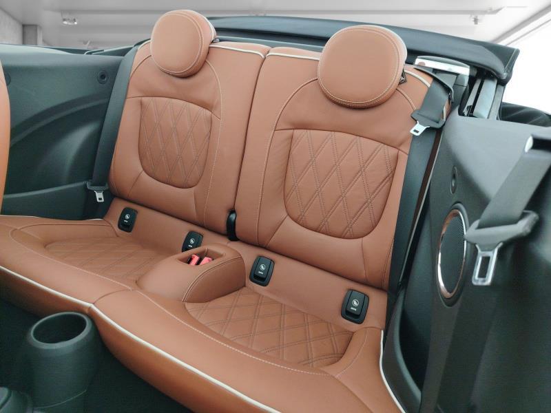 Mini Cooper D Cabrio 1.5 Cooper D Auto