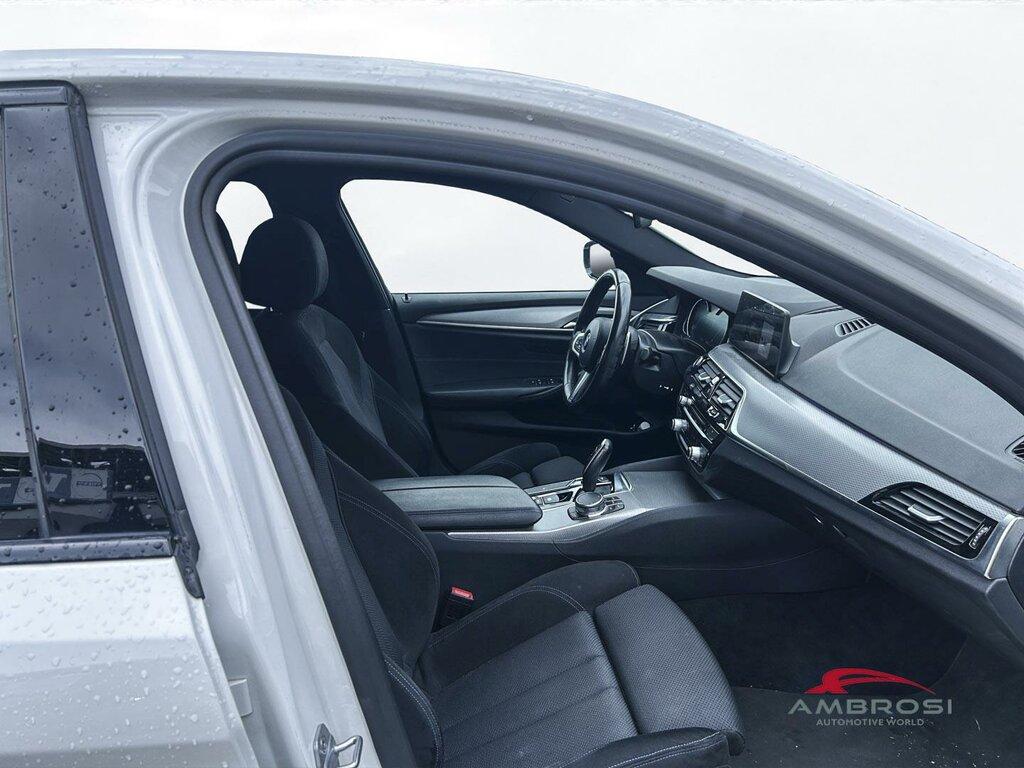 BMW Serie 5 520d xdrive Msport auto