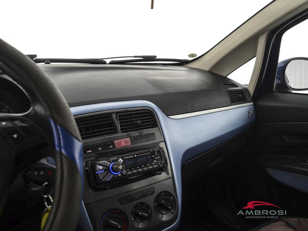 Fiat Grande Punto 1.3 mjt 16v Dynamic 75cv 5p