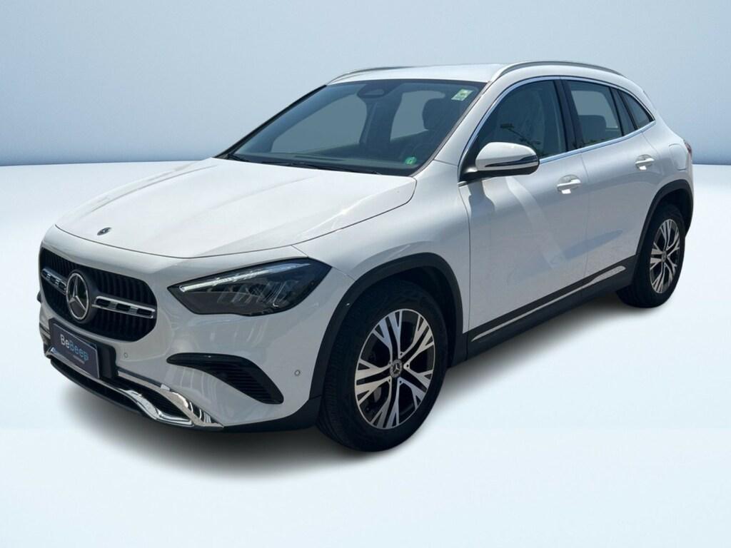Mercedes GLA 180 d Progressive Advanced auto