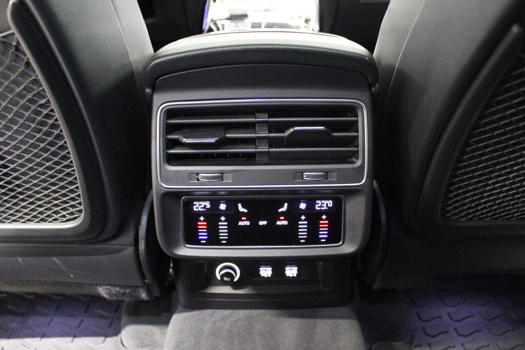 Audi Q8 50 3.0 tdi mhev quattro tiptronic