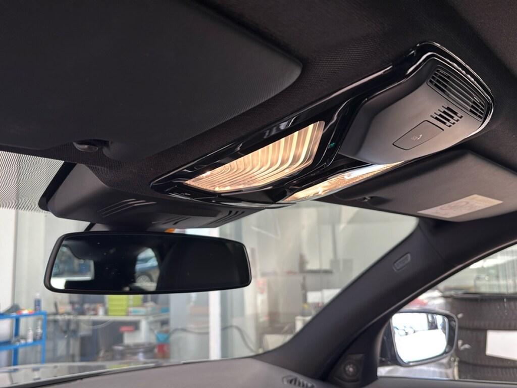 BMW Serie 3 M M340d Touring mhev 48V xdrive auto