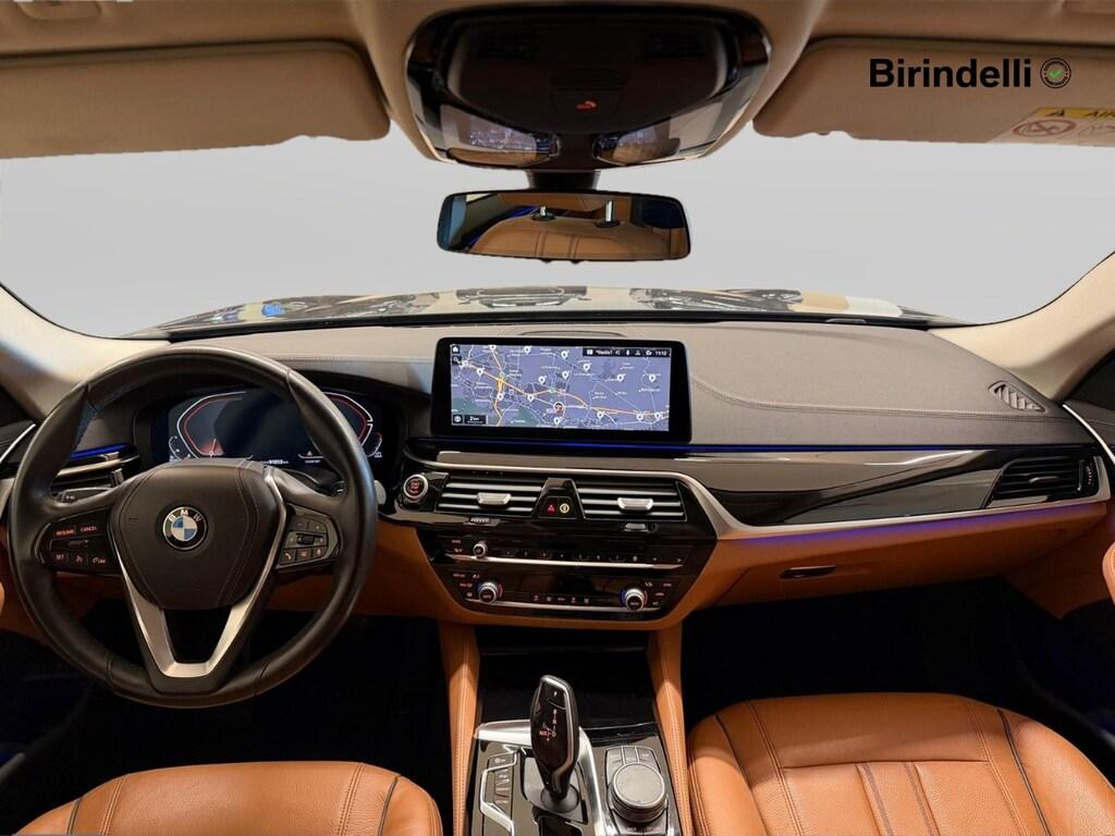 BMW Serie 5 520d Touring mhev 48V xdrive Luxury auto